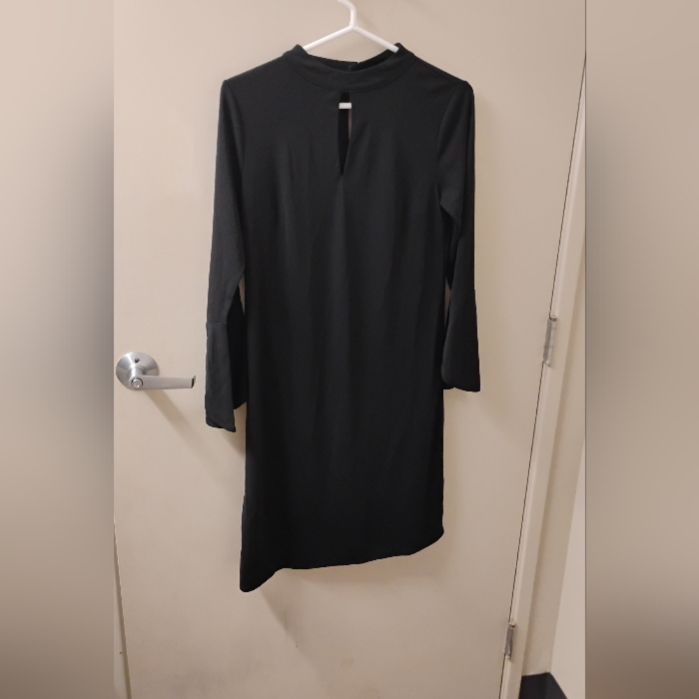 NWT Ann Taylor Womens Keyhole Cutout Black Mini Dress Gold Buttons Sz XS